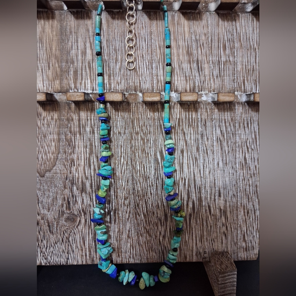 Vintage Turquoise, Lapis Lazuli & Black Agate ChipNecklace With Sterling Closure